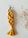 Llavero Macramé Mostaza