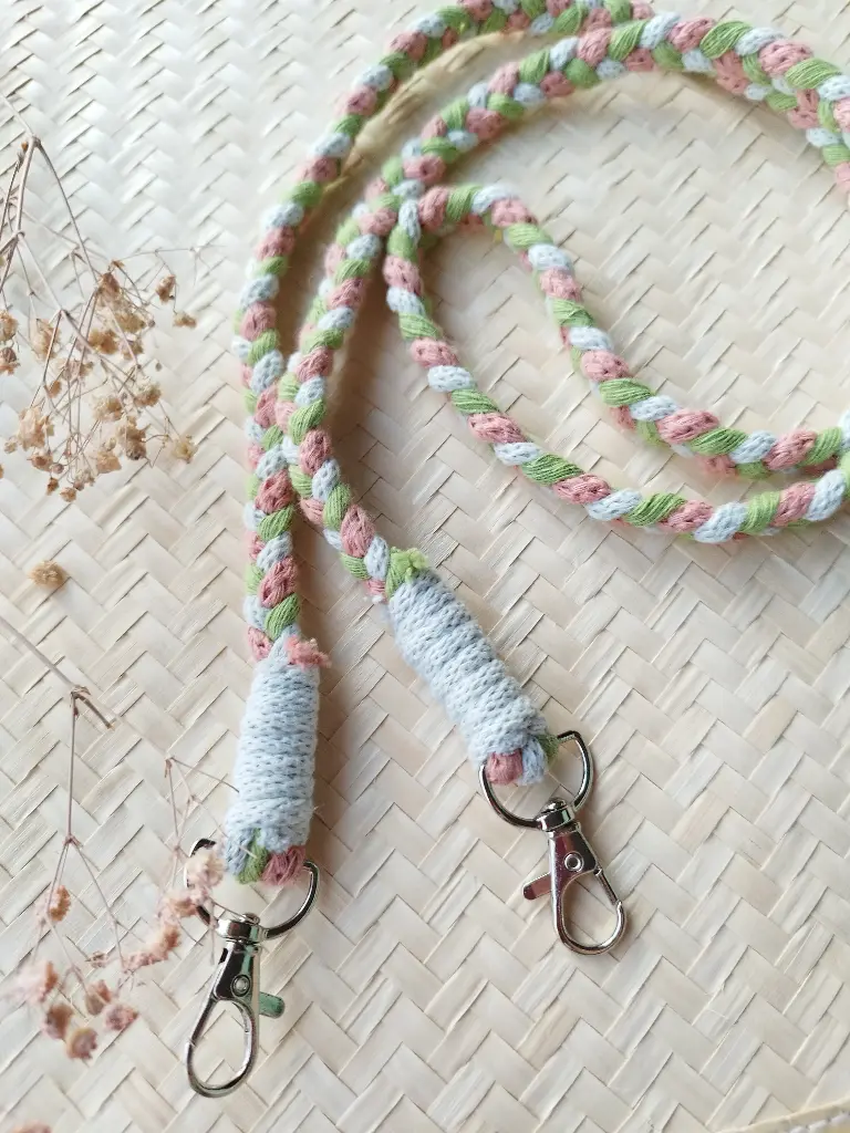 Colgador dos Mosquetones (Para cruzar (130cm))