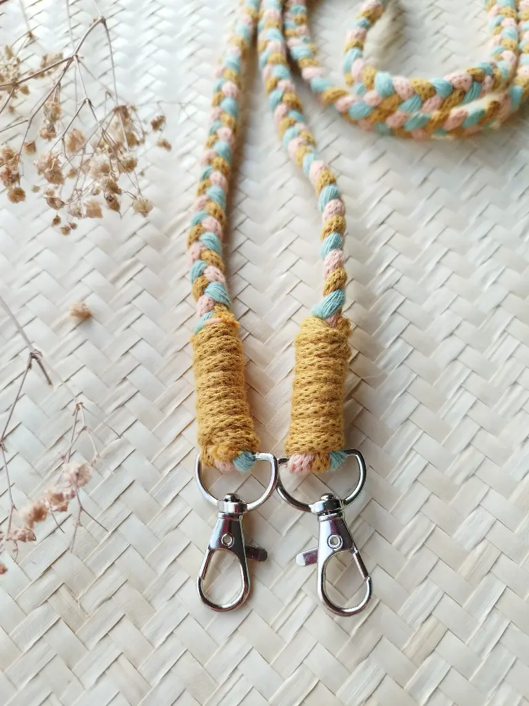 Colgador dos Mosquetones