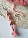 Llavero Gris y Fucsia