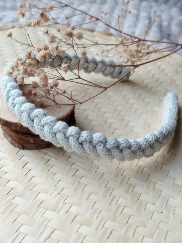 Diadema Macramé Azul Pastel